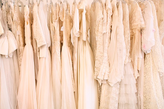 Where to buy vintage wedding dresses